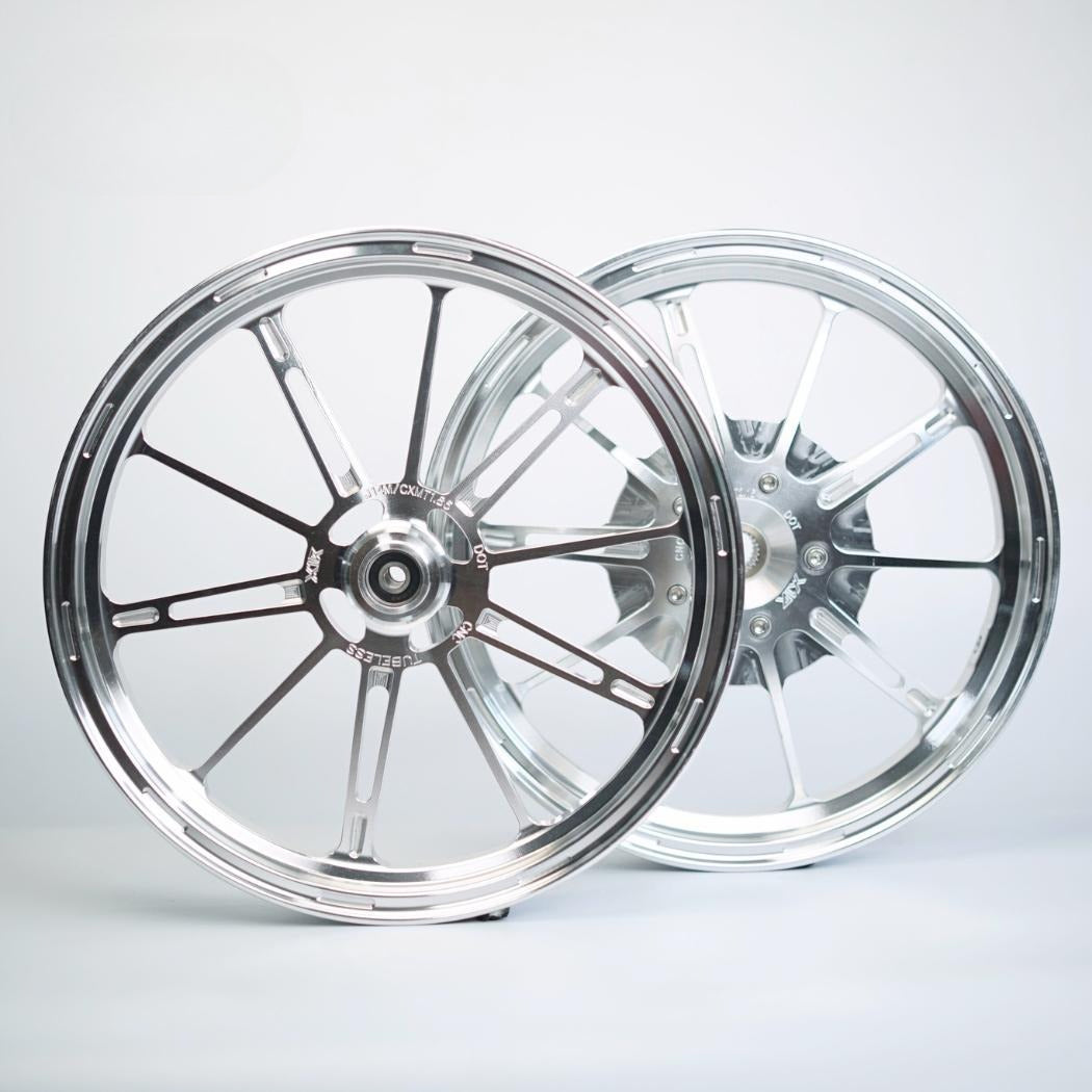 X1R ALLOY WHEEL 10 SPOKES Click 150 (1.85-2/15)