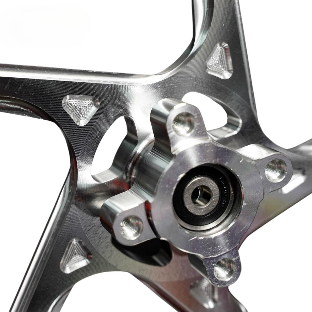 X1R 511 ALLOY WHEEL 5 SPOKES 511 MIO115 (1.6-1.85)