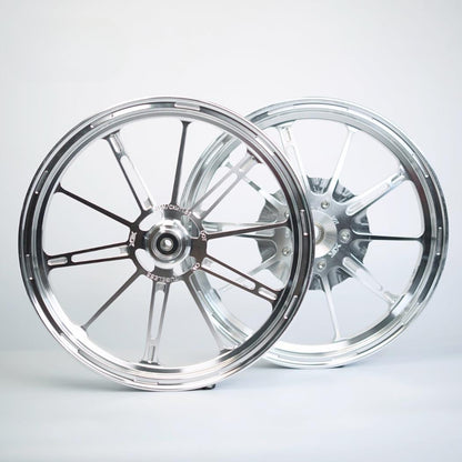 X1R ALLOY WHEEL 10 SPOKES Click 150 (1.85-2/15)